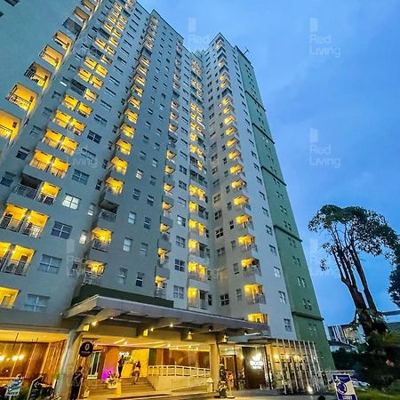 Redliving Apartemen Parahyangan Residence - Anton Rooms Bandung Buitenkant foto