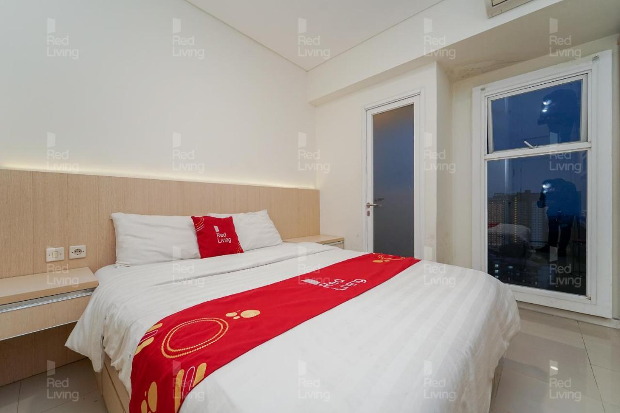 Redliving Apartemen Parahyangan Residence - Anton Rooms Bandung Buitenkant foto