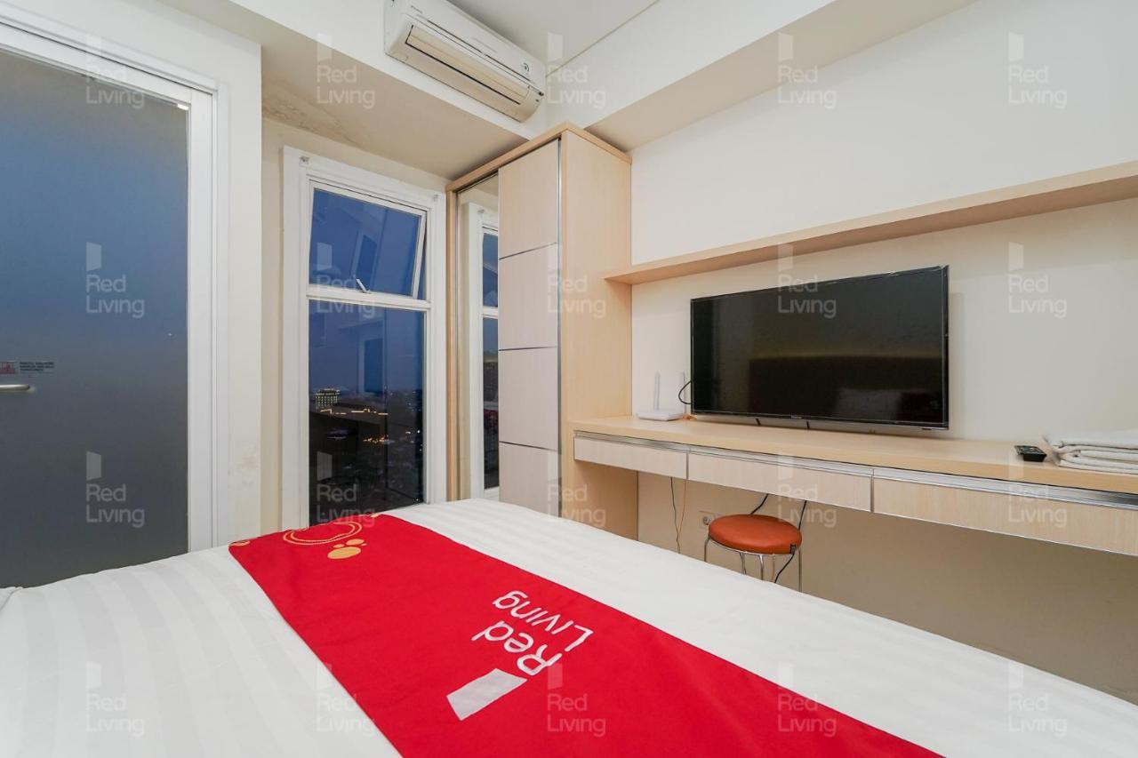 Redliving Apartemen Parahyangan Residence - Anton Rooms Bandung Buitenkant foto