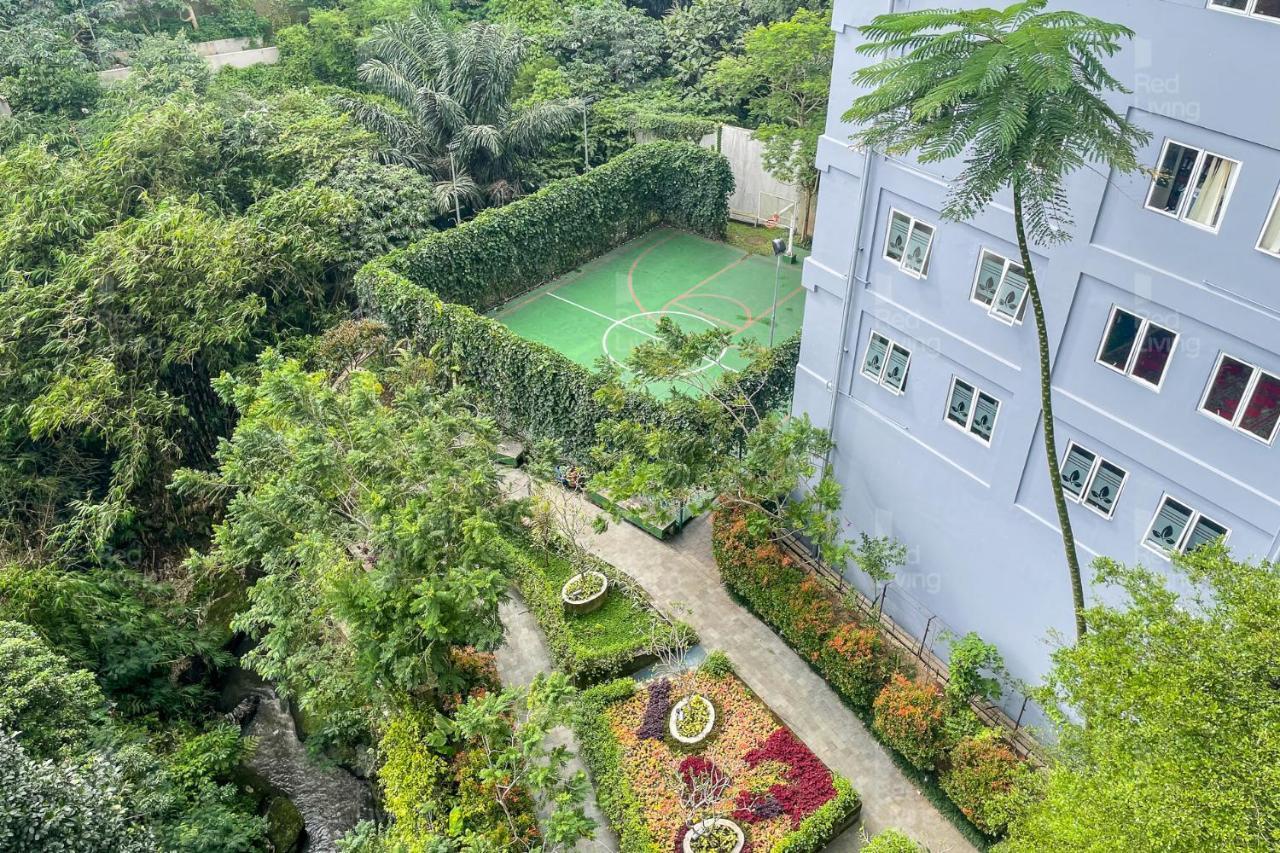 Redliving Apartemen Parahyangan Residence - Anton Rooms Bandung Buitenkant foto