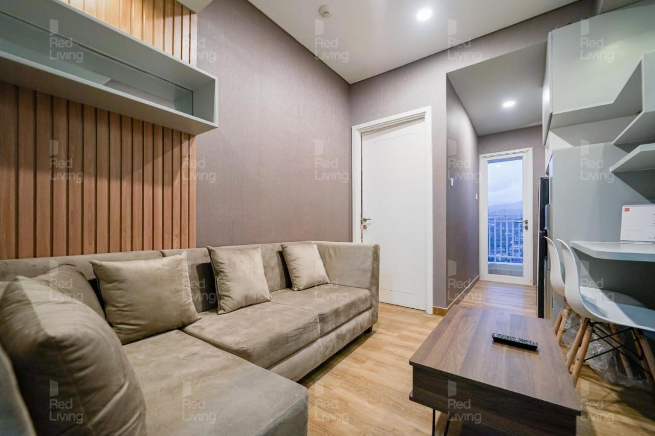 Redliving Apartemen Parahyangan Residence - Anton Rooms Bandung Buitenkant foto